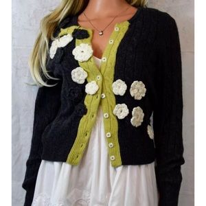 🚫SOLD🚫 Anthropologie Field Flower Cardigan